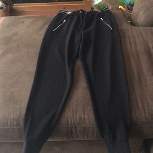 Black jogger with zippers